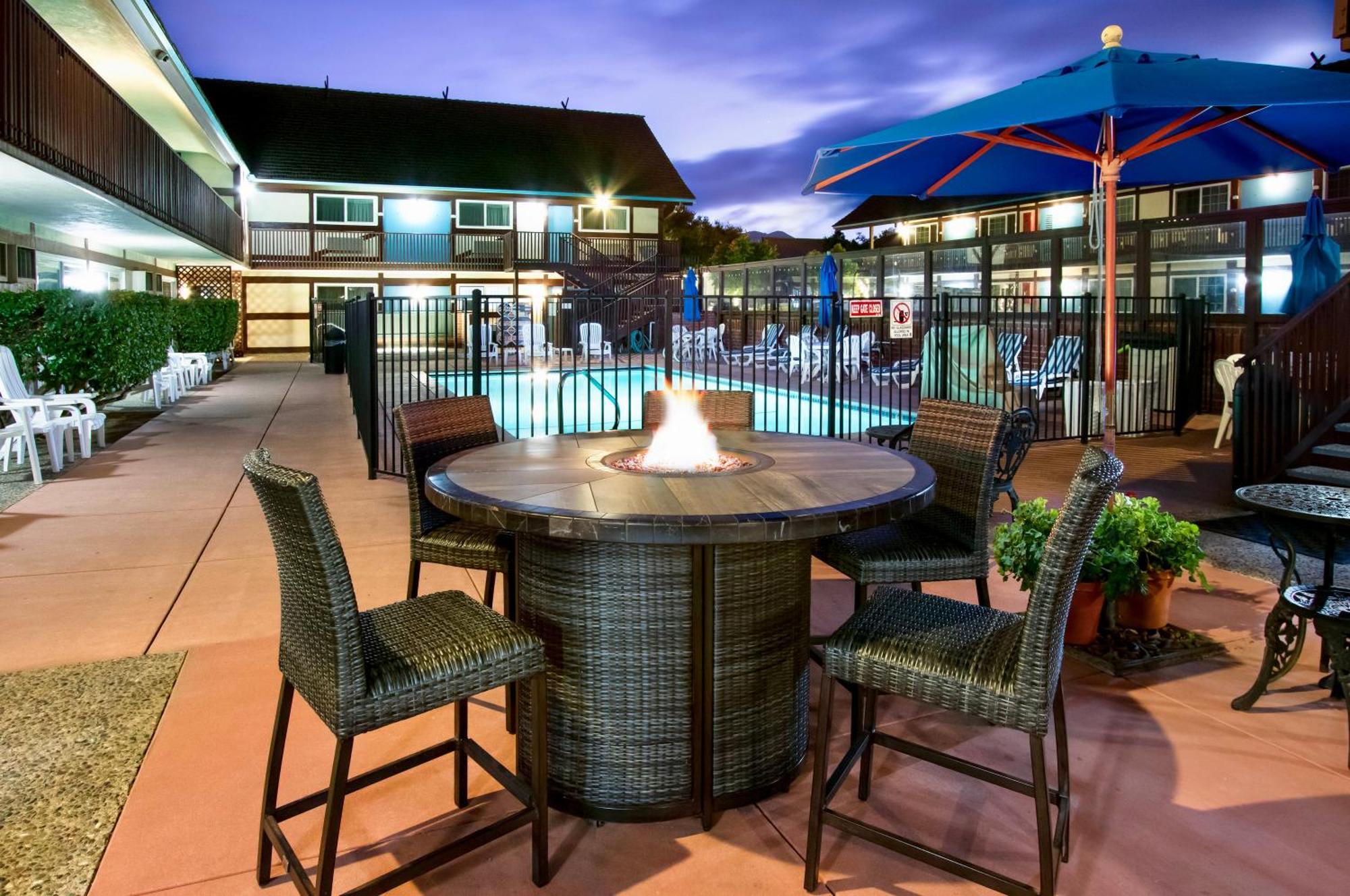 King Frederik Inn Solvang Exterior foto