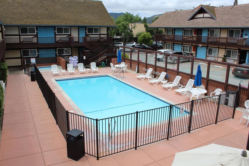 King Frederik Inn Solvang Exterior foto