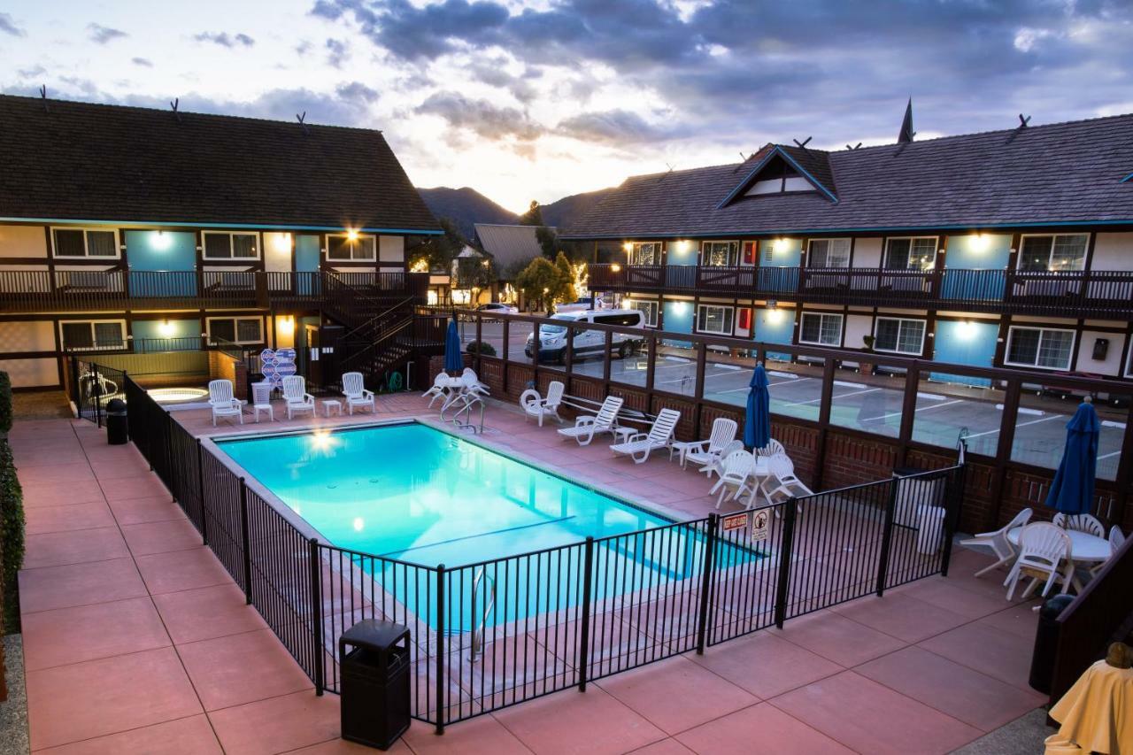 King Frederik Inn Solvang Exterior foto